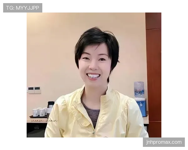看到张怡宁拎着菜篮那瞬间，冠军光环和邻家生活撞了个满怀