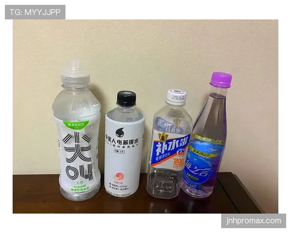 陈梦家冰箱里塞满蛋白粉，连饮料都是自己配的电解质水